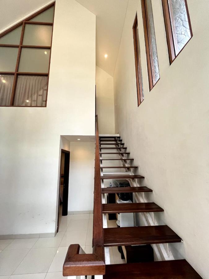 Lembah Permai Resort Sindanglaya Exterior foto
