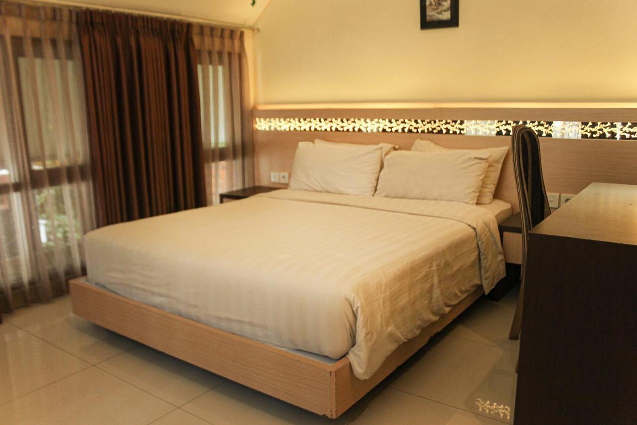 Lembah Permai Resort Sindanglaya Exterior foto